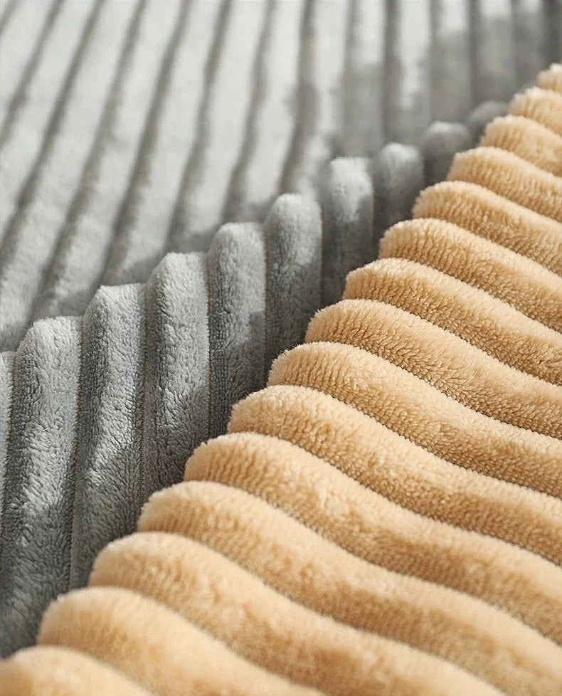 Winter Soft Dog Bed – Warm Floor Mat for Dogs & Cats