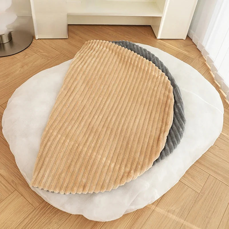 Winter Soft Dog Bed – Warm Floor Mat for Dogs & Cats