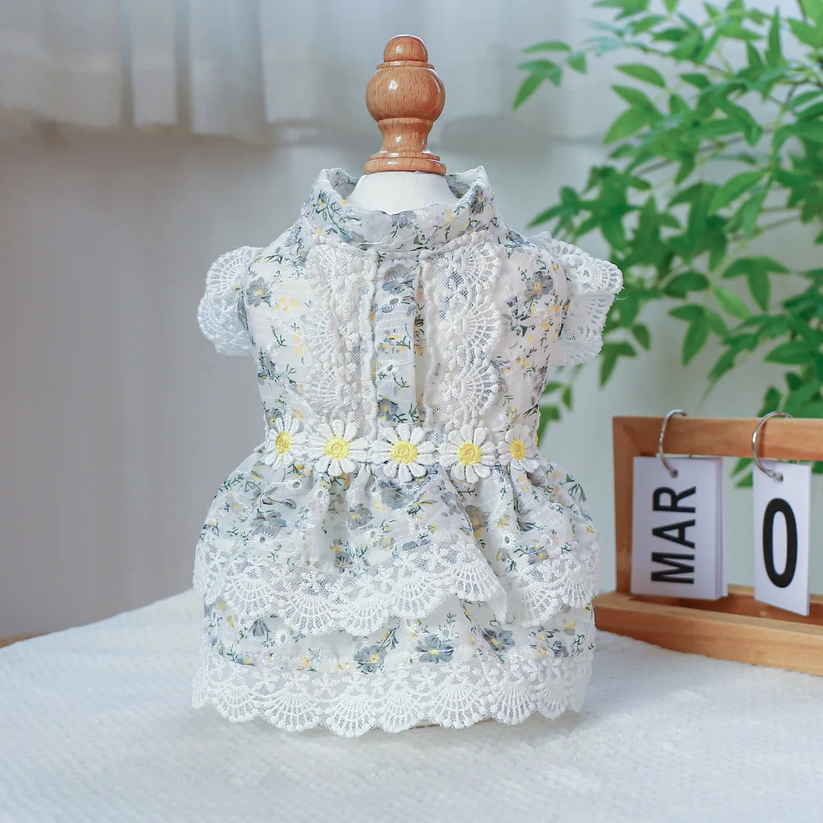 RoyalPaws™ Daisy Tutu - Elegant Pet Dress